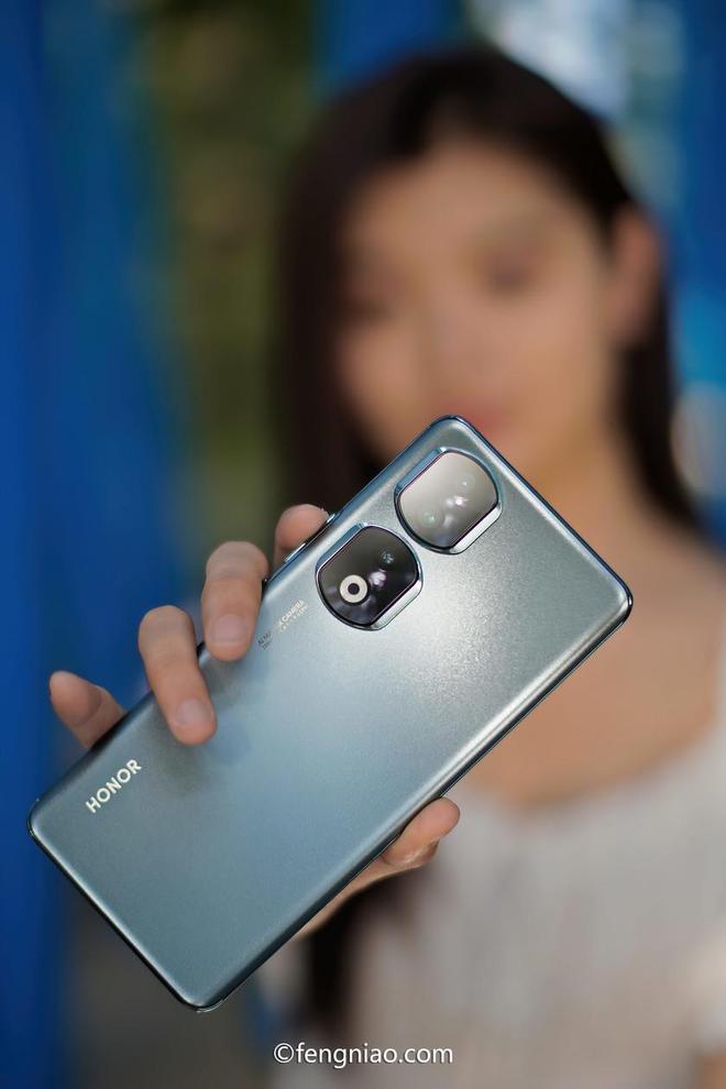 荣耀的相机是什么牌子_荣耀哪个系列照相好_荣耀与传统相机的对比评测