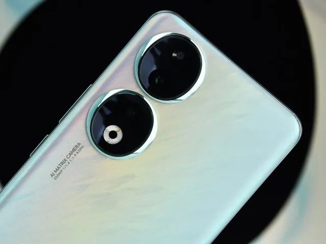 荣耀拍照技术_荣耀拍照算法_荣耀50系列：拍照功能解析与用户体验