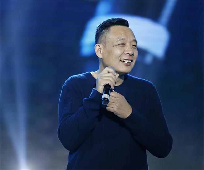 服务于顾客，胖东来如何做好行业标杆_胖东来服务细节标准_胖东来服务创新举措