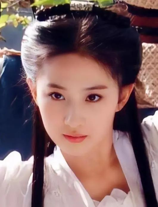 我与外婆的隐私生活_刘亦菲的个人生活与隐私_偷窥高层夫妻隐私生活