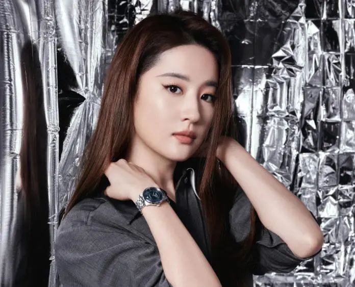 偷窥高层夫妻隐私生活_我与外婆的隐私生活_刘亦菲的个人生活与隐私