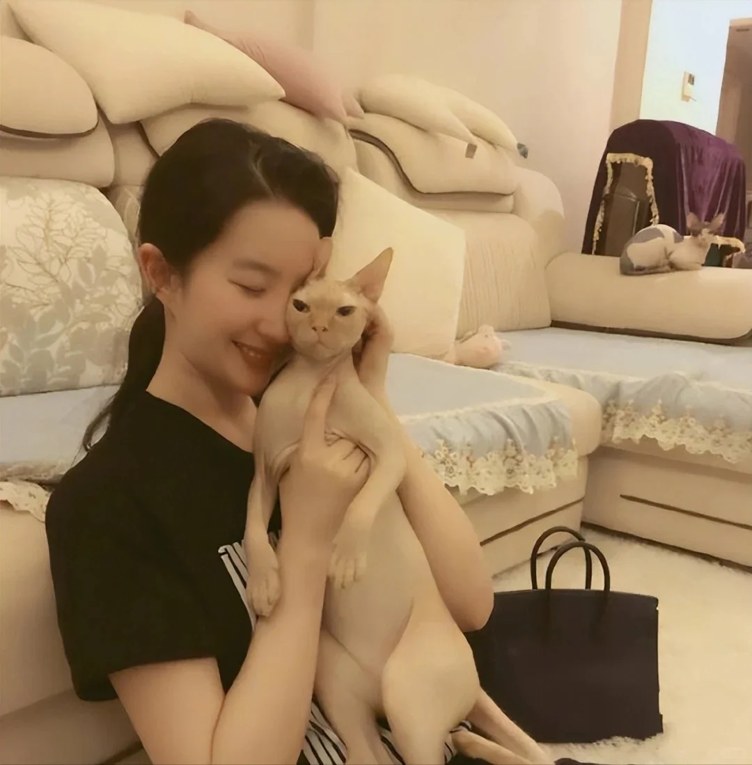 刘亦菲私人账号_刘亦菲的个人生活与隐私_电影隐私生活在线观看