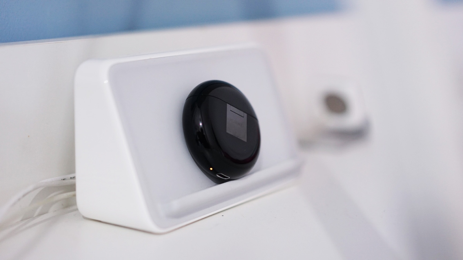 华为耳机舒服吗_评测华为FreeBuds：耳机音质与舒适度_华为耳机深度评测