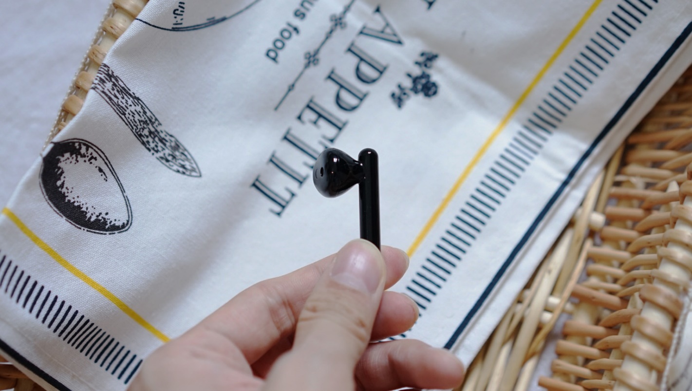 评测华为FreeBuds：耳机音质与舒适度_华为耳机舒服吗_华为耳机深度评测