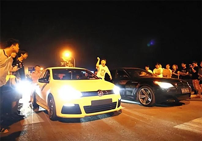 速度于激情2童话村_探寻保时捷的速度与激情背后_保时捷车视频欣赏