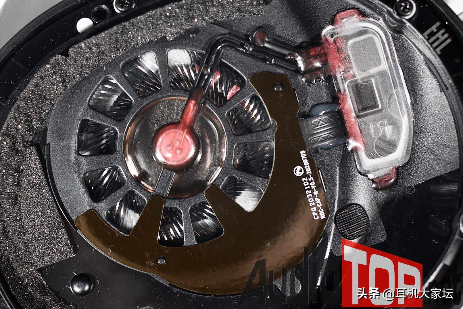 评测华为FreeBuds：耳机音质与舒适度_华为耳机舒适度好吗_华为耳机深度评测