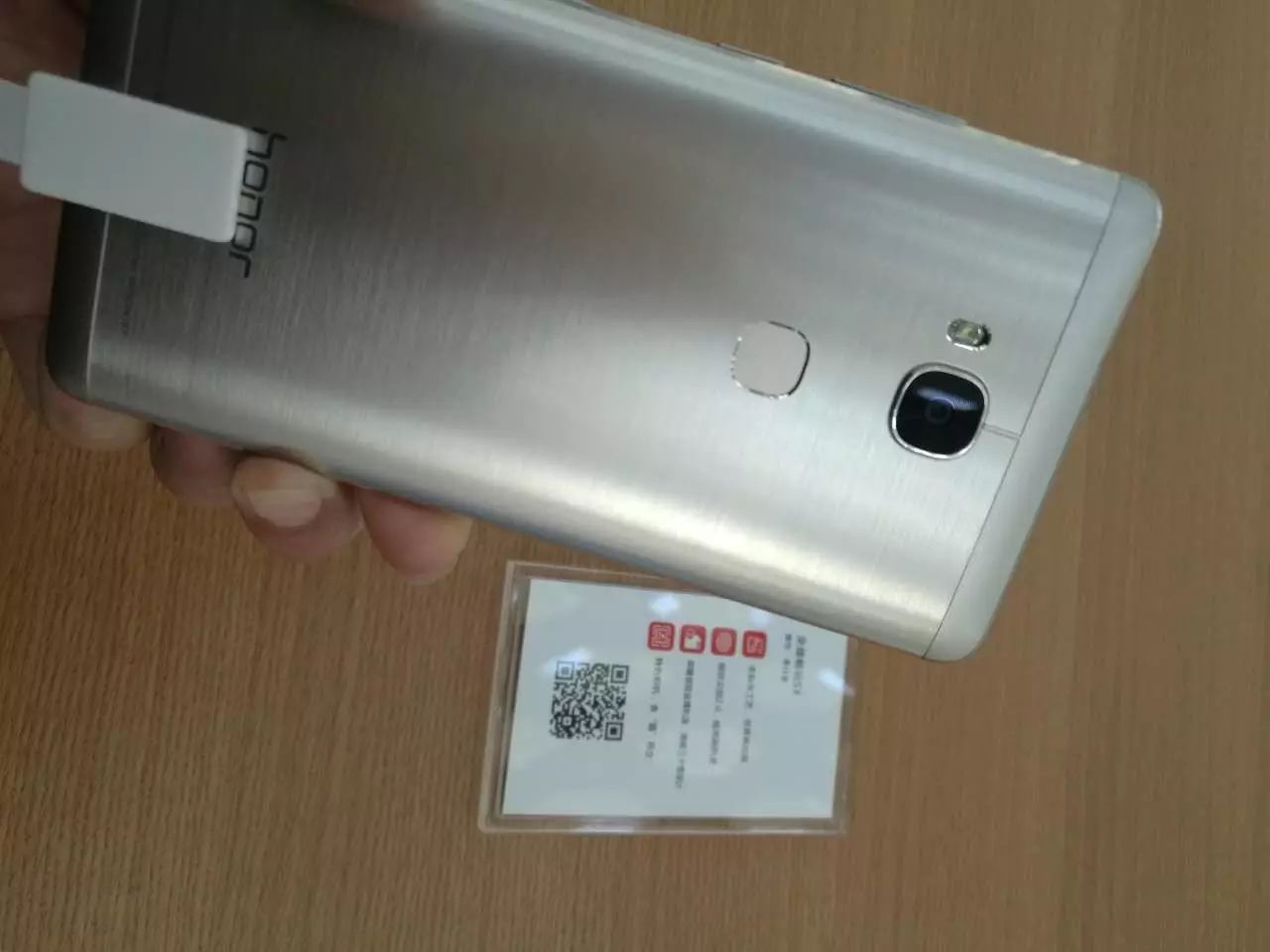 华为之路任重道远_华为之路就是强国之路_品牌故事：华为手机的品质提升之路