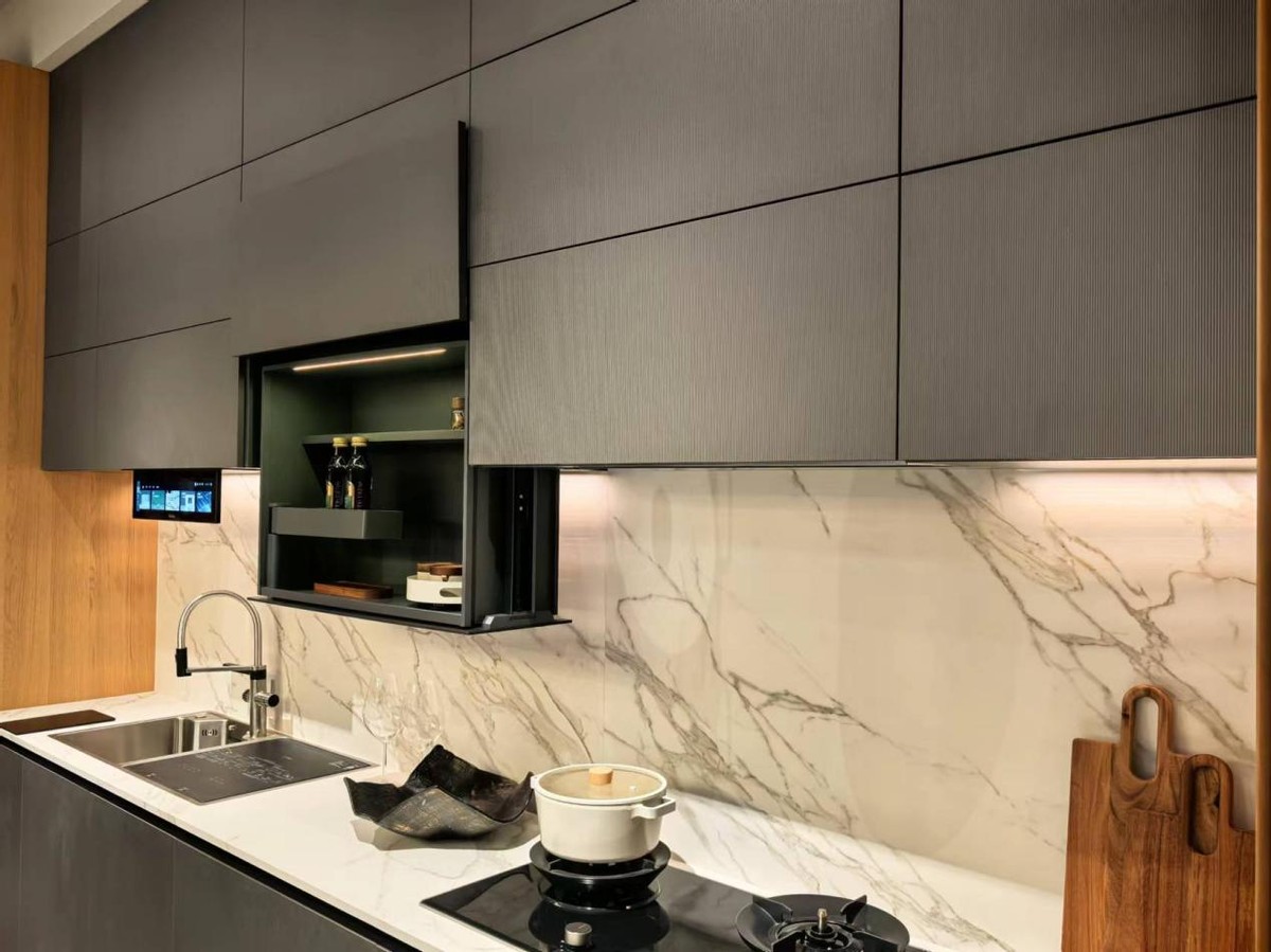 智能屋app_每一个角落都智慧：全屋智能化的享受_智能屋官网