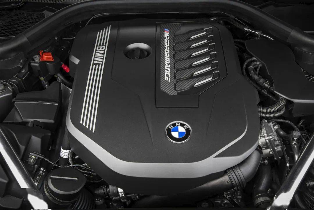 如何选择宝马的动力配置？_宝马哪款动力强_宝马动力性点评