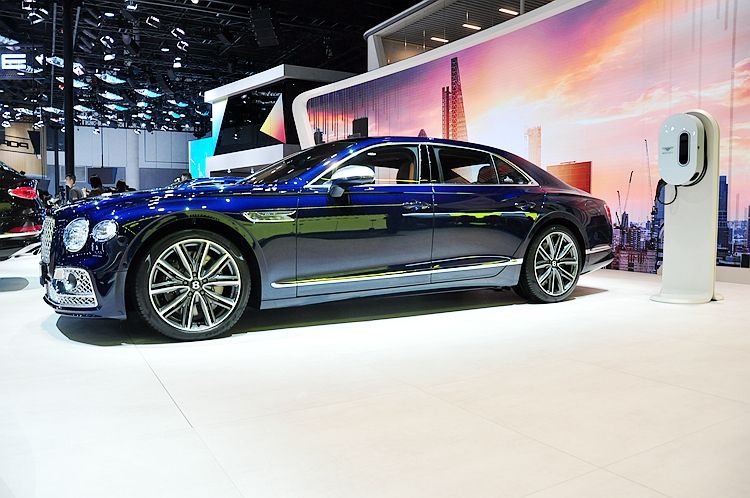 汇丰晋信动态策略_宾利与全球市场的动态适应策略_文化身份感的适应策略有哪些