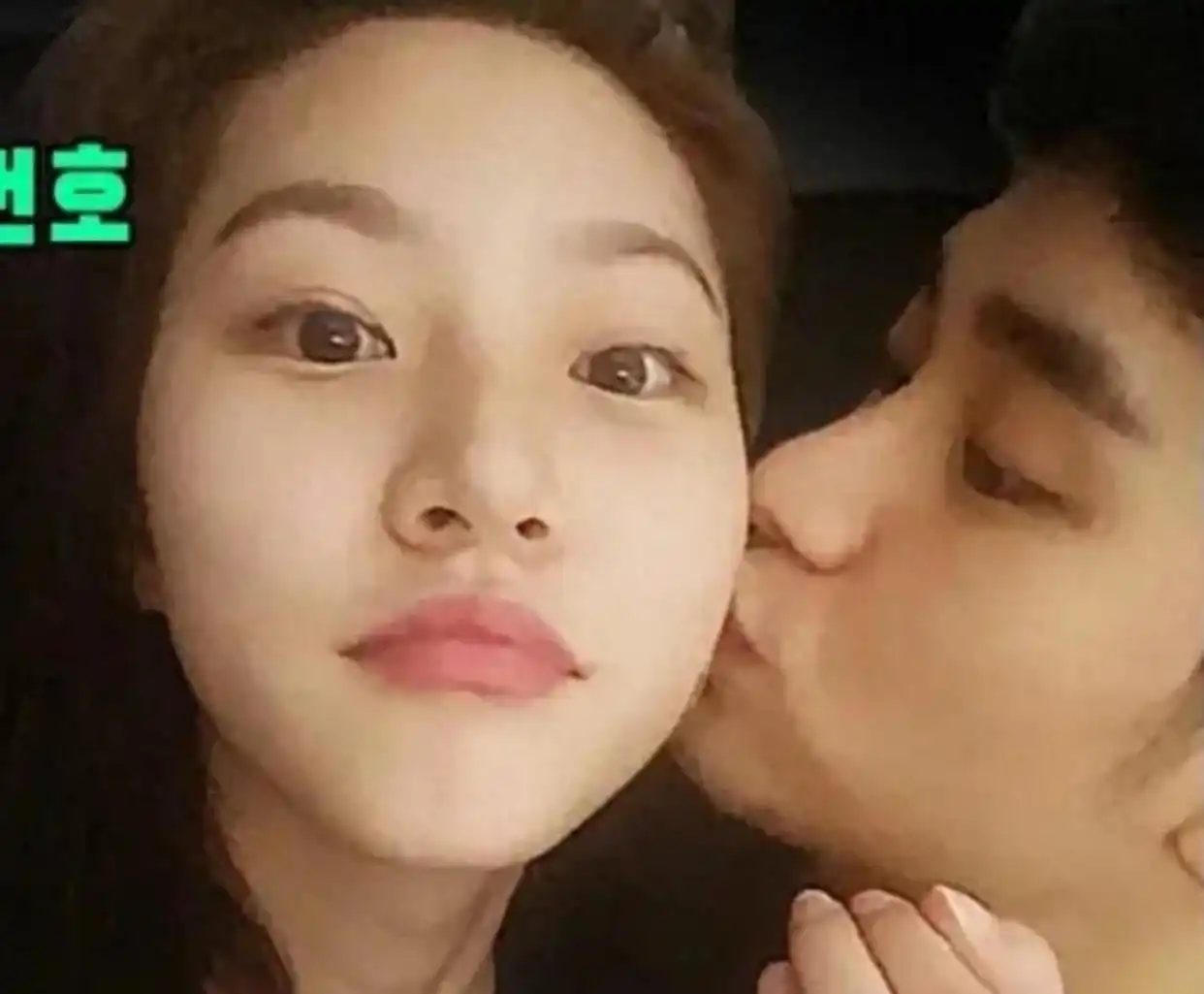 演艺事业的起步：金秀贤的早年经历_童星金贤秀现在身高_金秀贤ui