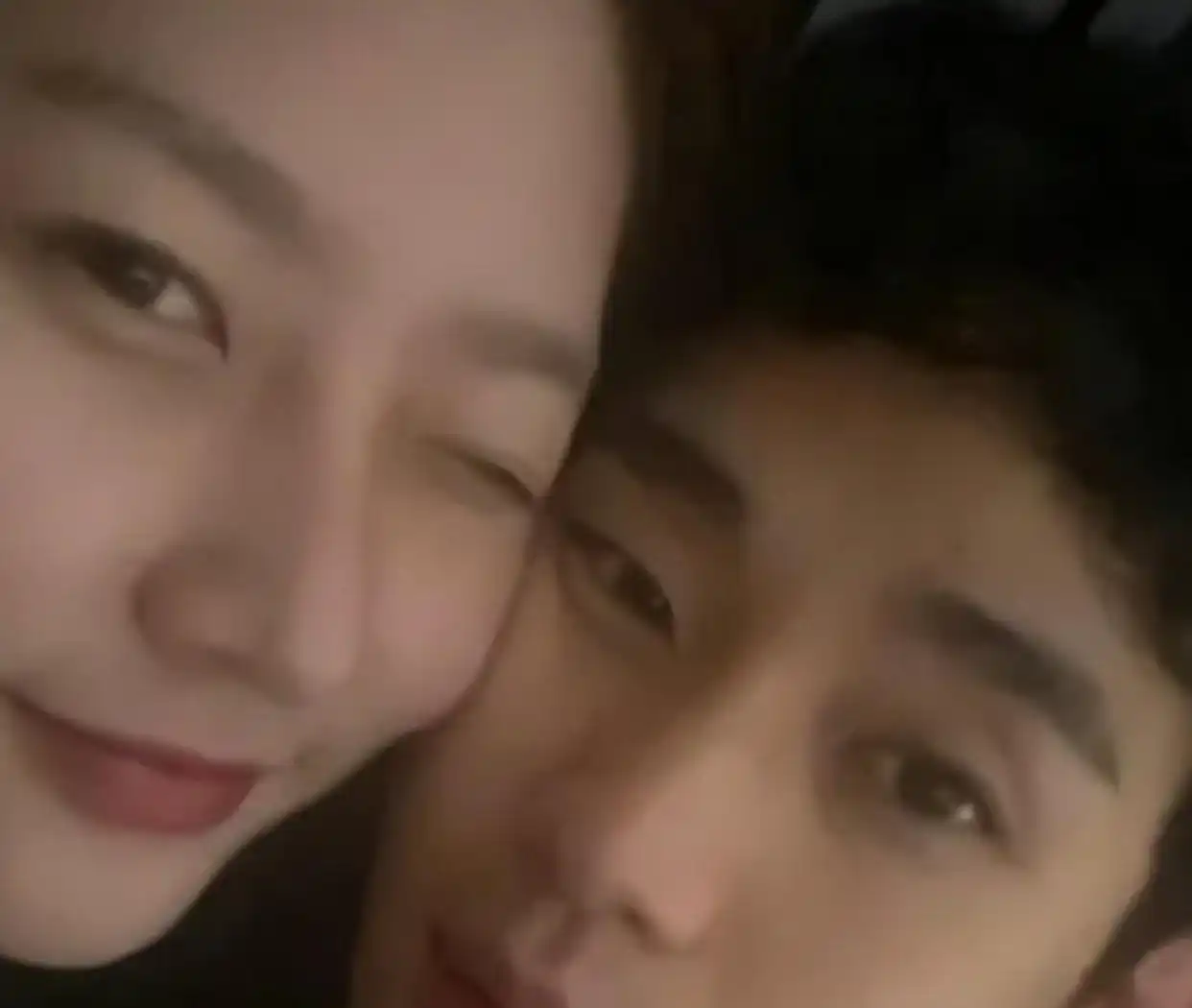 演艺事业的起步：金秀贤的早年经历_童星金贤秀现在身高_金秀贤ui