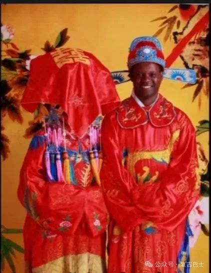 元彪精彩的武打片段_元彪武术指导哪些电影_元彪的武术训练与日常生活