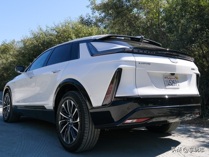 21年凯迪拉克新款_2023年凯迪拉克新车型全面评测_凯迪拉克2022款什么时候出