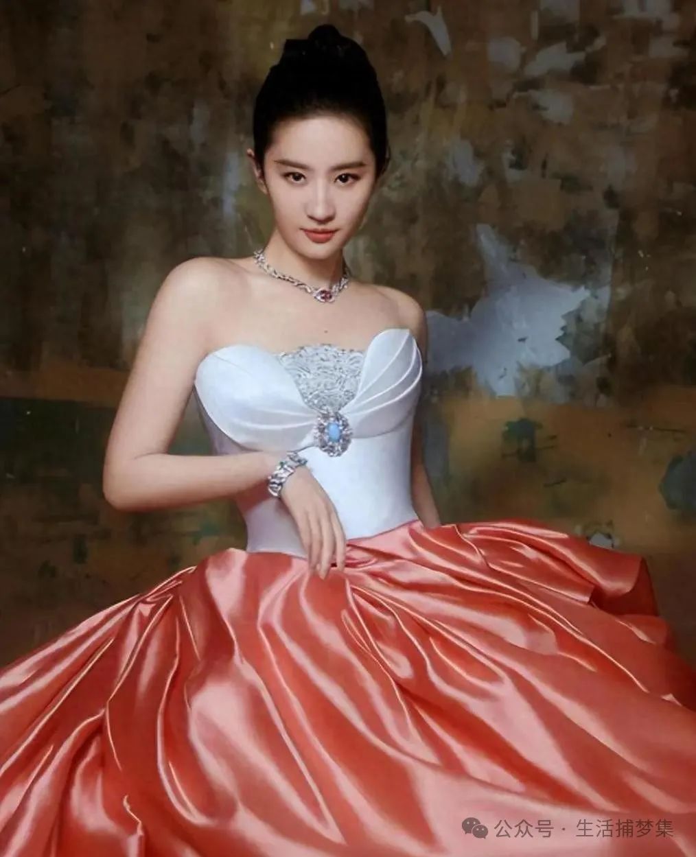 刘亦菲新造型_刘亦菲的自我突破与创新_刘亦菲新形象