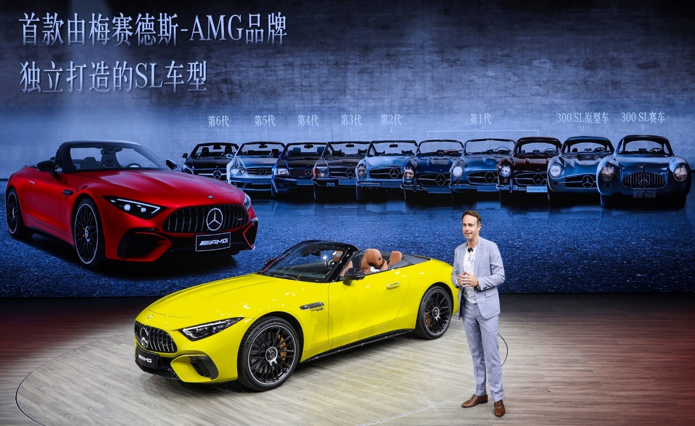 奔驰品牌体验平台_奔驰全球销售体验网络客户服务_奔驰的全球销售网络与客户体验