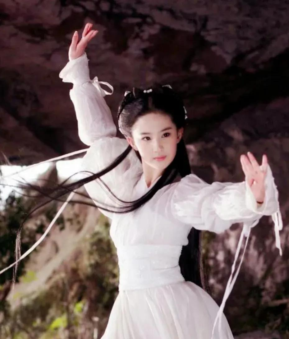 刘亦菲的自我突破与创新_刘亦菲转型_刘亦菲新形象