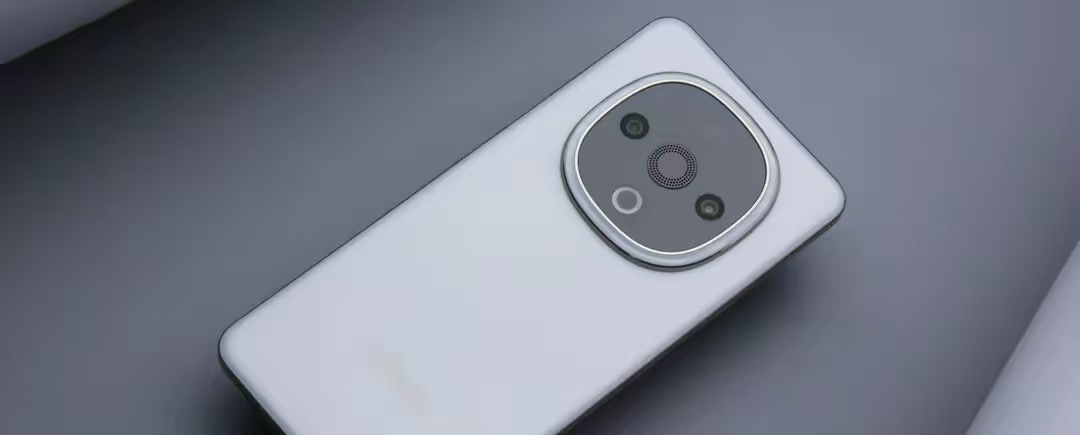 性能与价格的胜利：小米手机故事_性能与价格的胜利：小米手机故事_性能与价格的胜利：小米手机故事