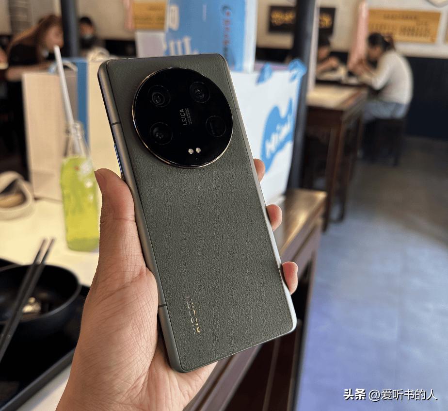 性能与价格的胜利：小米手机故事_性能与价格的胜利：小米手机故事_性能与价格的胜利：小米手机故事