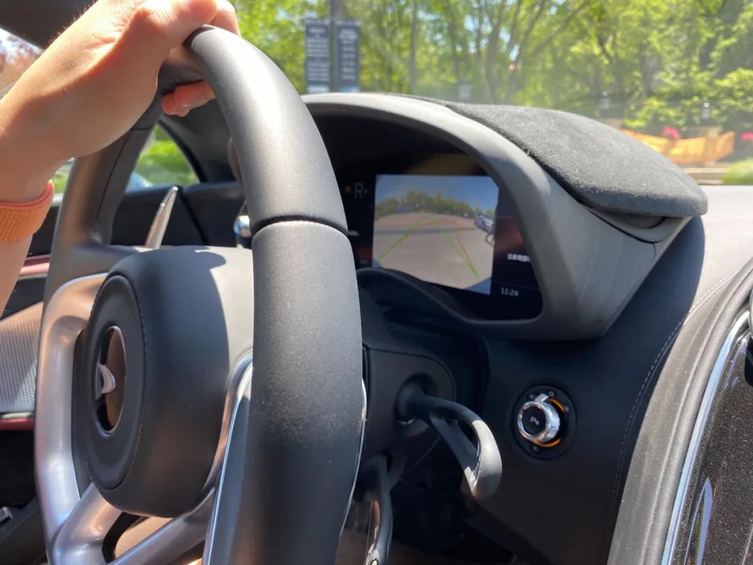 春风150乐趣版和劲趣版_迈凯伦的运动版车型与驾驶乐趣_速派迈腾驾驶感受