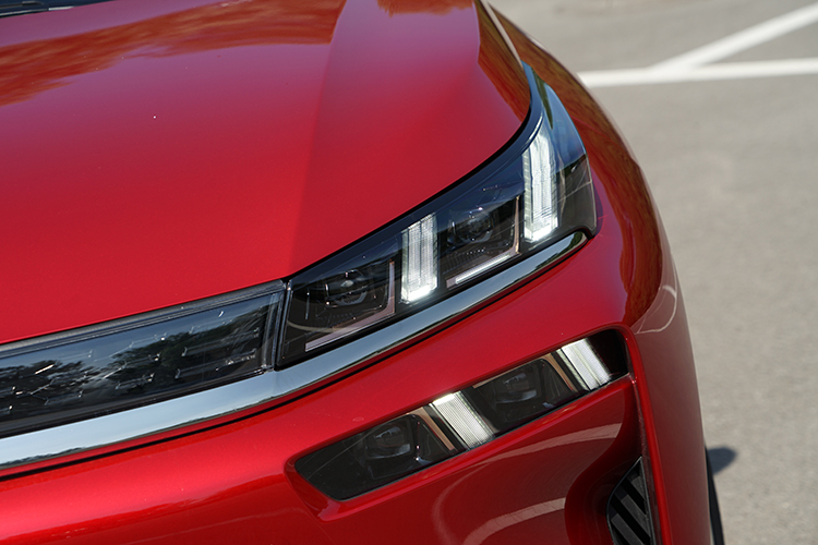 试驾广汽埃安AION V 续航可达600km且不止这些