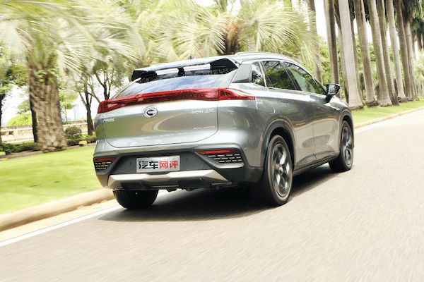 体验广汽埃安AION UT的驾驶乐趣_广汽埃安汽车有限公司_广汽埃安官网首页