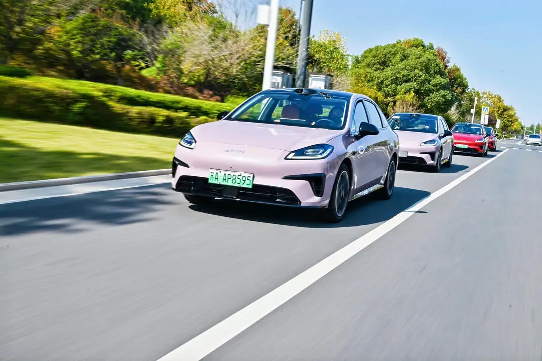 广汽埃安百度百科_广汽集团埃安s_体验广汽埃安AION UT的驾驶乐趣