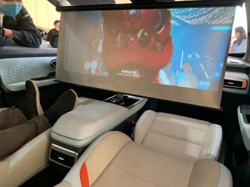 广汽埃安百度百科_广汽埃安汽车有限公司_体验广汽埃安AION UT的驾驶乐趣