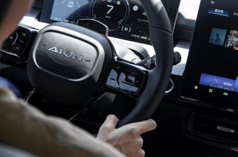 广汽埃安百度百科_广汽埃安汽车有限公司_体验广汽埃安AION UT的驾驶乐趣