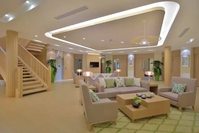 科技便捷生活议论文_让生活便利的科技产品_高科技智能产品，让生活更加便捷