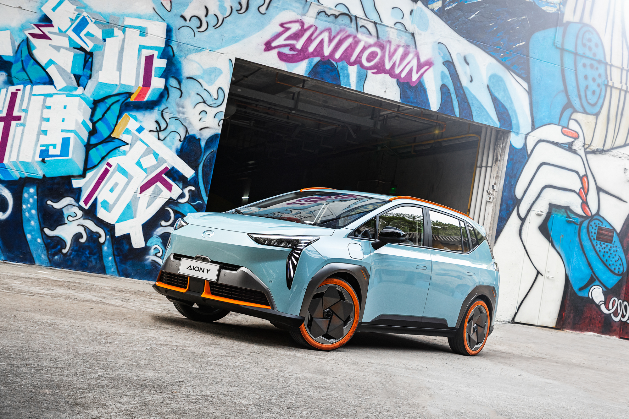 体验广汽埃安AION UT的驾驶乐趣_广汽埃安百度百科_广汽集团埃安s