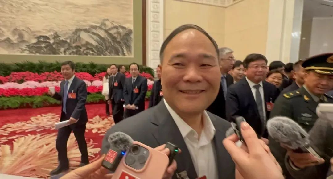 何享健与中国制造的转型_何享健与中国制造的转型_何享健与中国制造的转型